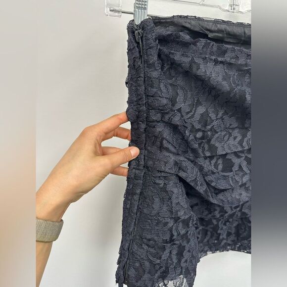 Vintage 80’s Black Lace Strapless Ruched Gathered Corset Top Size S - Picture 6 of 7